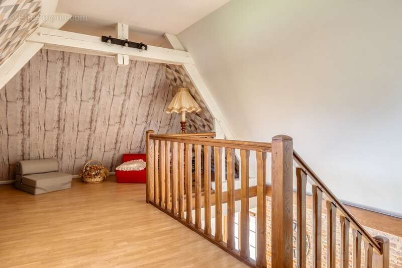 Maison à SAINT-ROMAIN-DE-COLBOSC