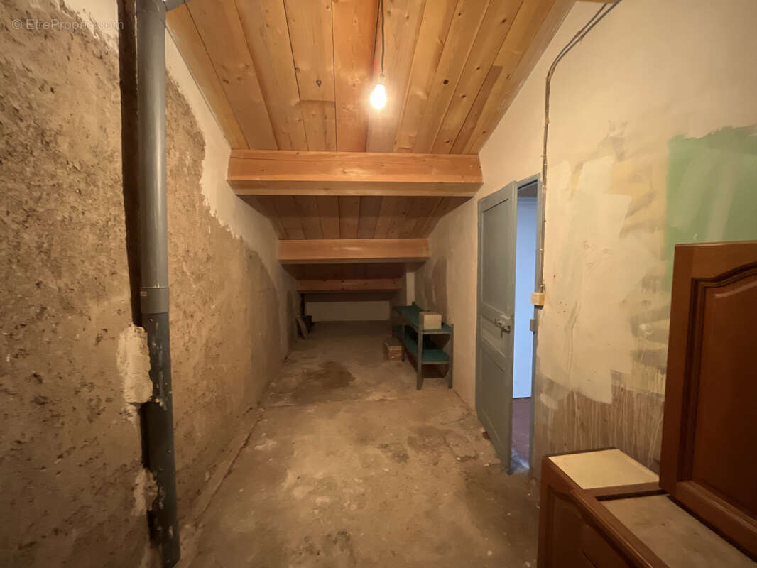Appartement à AUPS