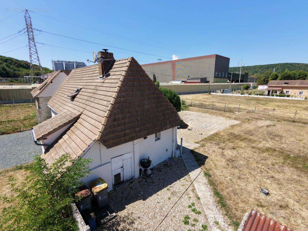 Maison 4 pièces de 89m2 avec Jardin. Hondouville (Vallée d’Eure) - photo 2