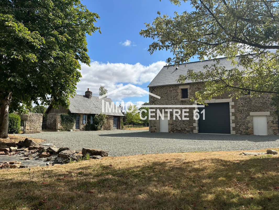 Charmante maison de trois chambres avec ses dépendances sur 6027m2 de terrain - photo 12