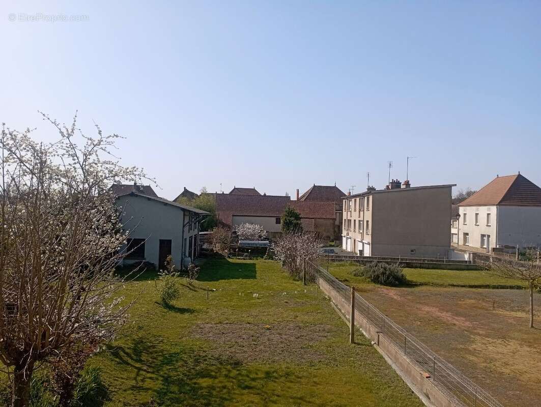 Maison dans un joli village proche des commodités - photo 2