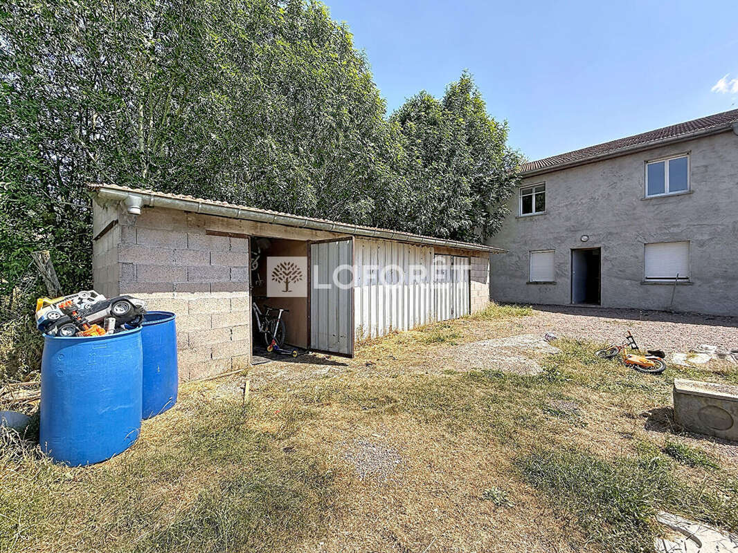 Immeuble de rapport Menil En Xaintois 16 pièce(s) 354 m2 - photo 17