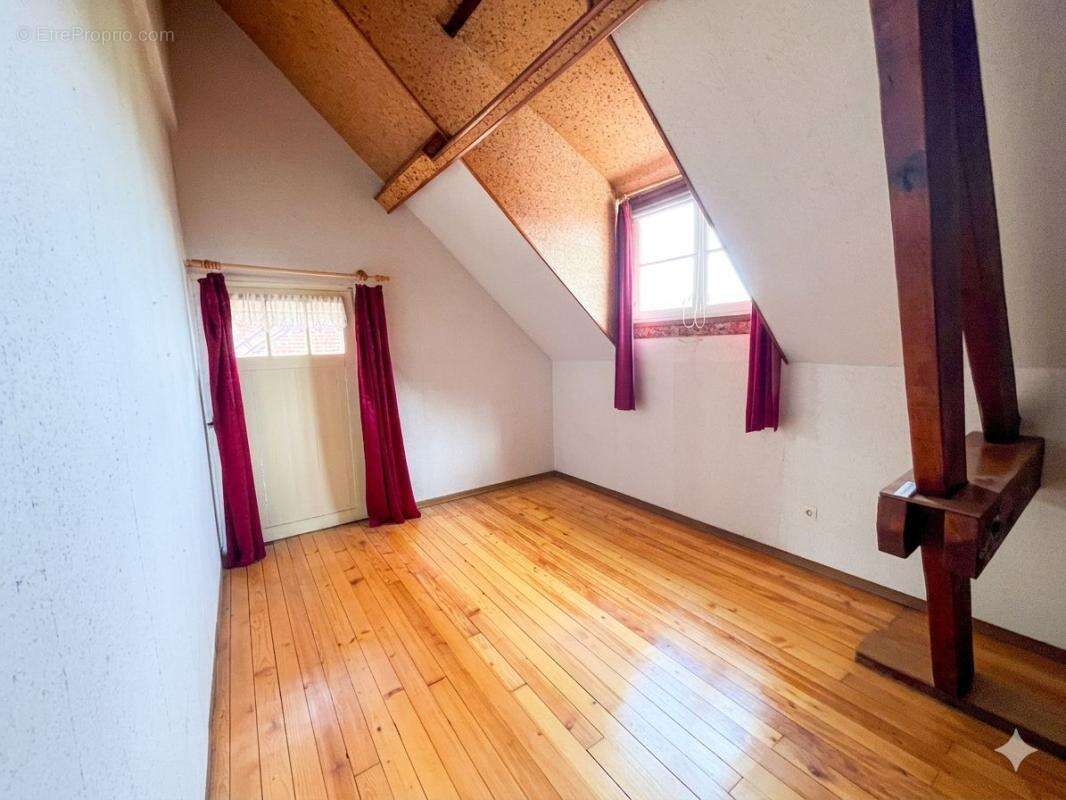 Maison à Vendre TERGNIER - photo 8