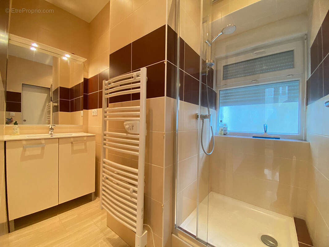 Appartement à LONS-LE-SAUNIER