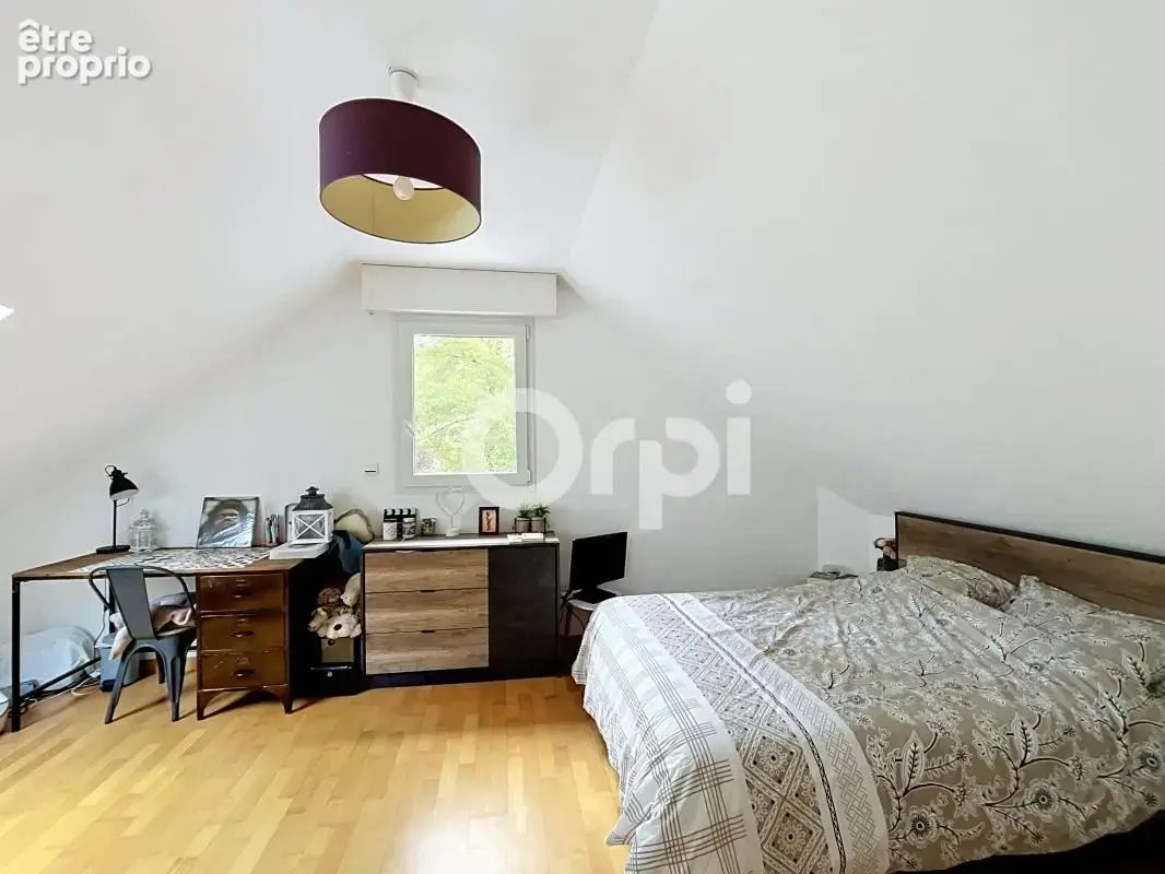COSNAC – Maison d’architecte avec piscine et vue dégagée - photo 12
