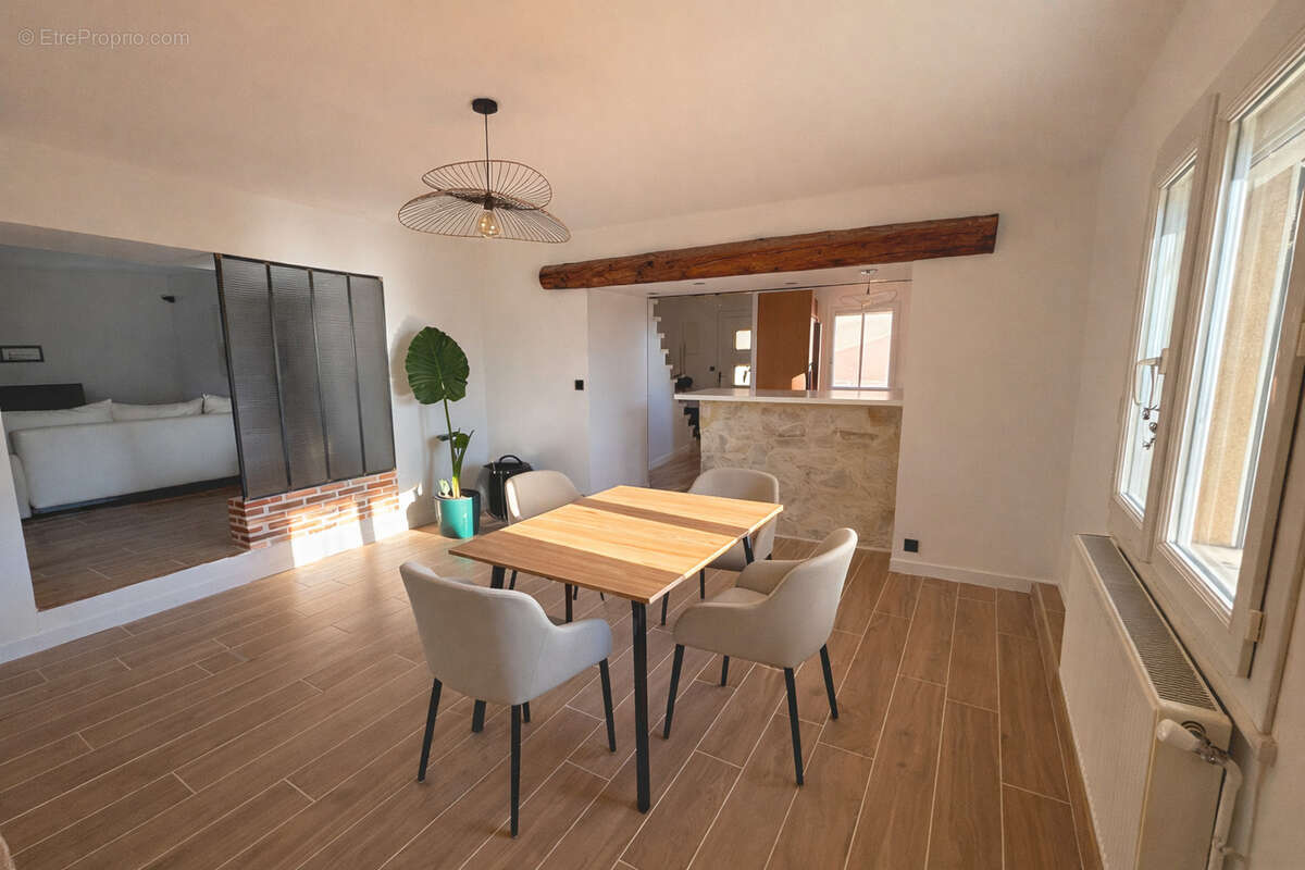 Maison à SAVASSE
