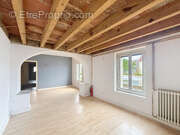 Appartement à TASSENIERES