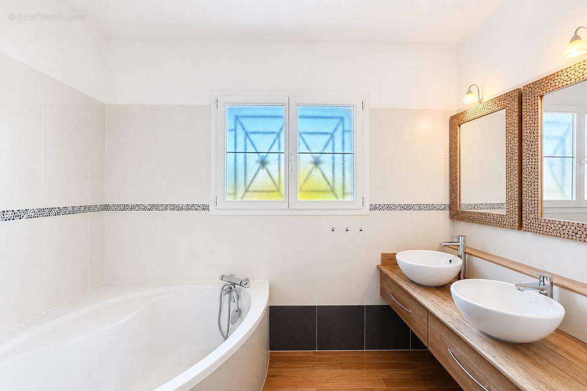 Maison à CASTELSARRASIN