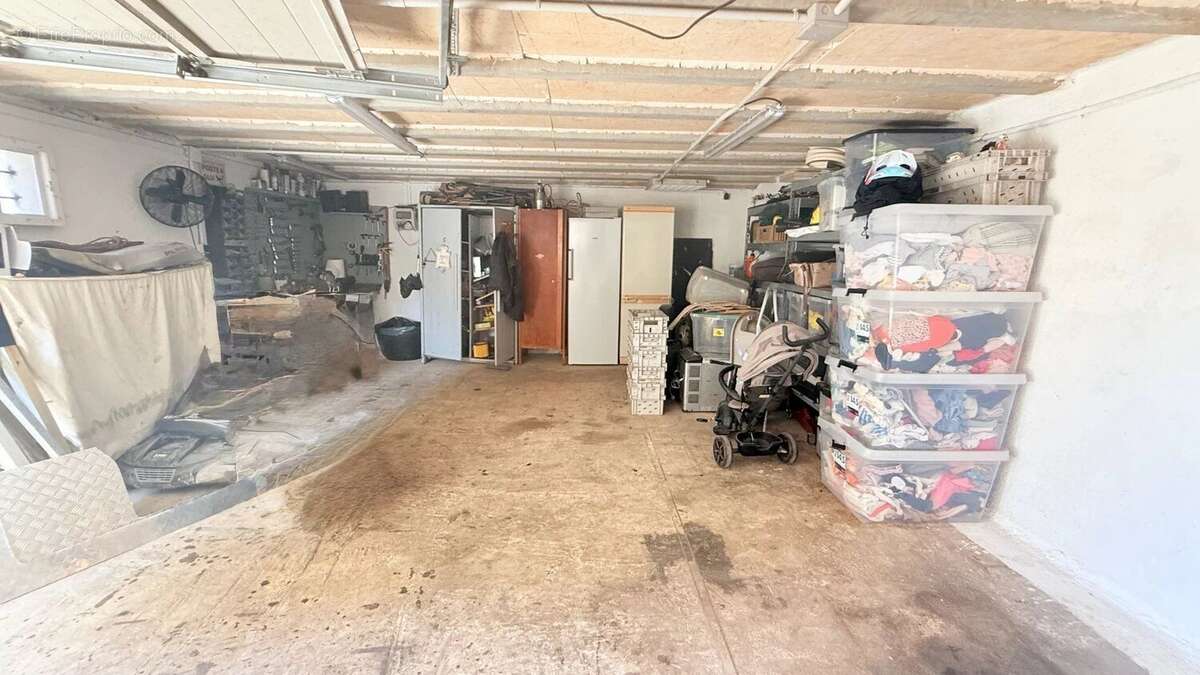 Maison à POURRIERES