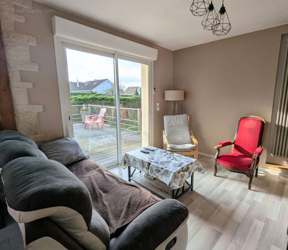 Maison à DOUVRES-LA-DELIVRANDE