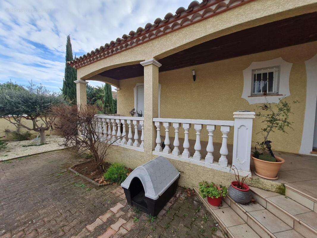 Maison à GINESTAS