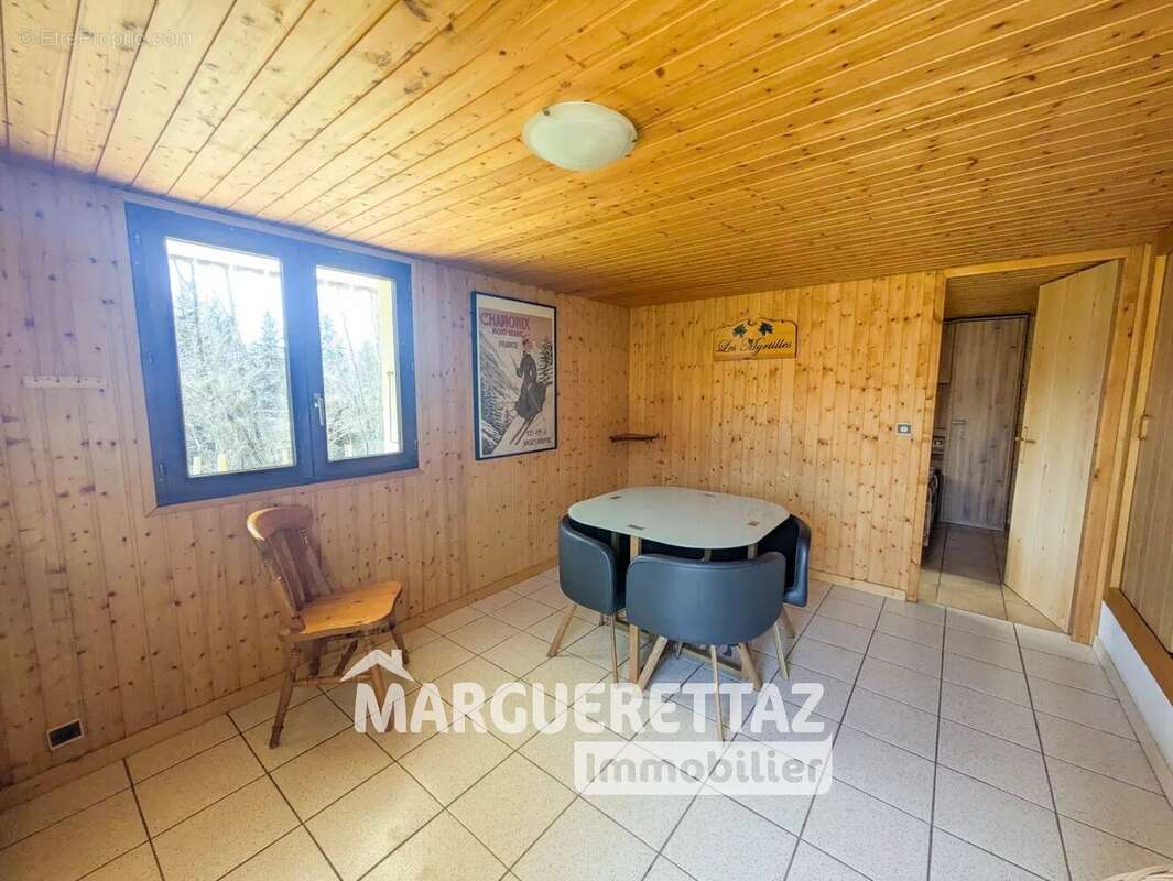 Maison à BOGEVE
