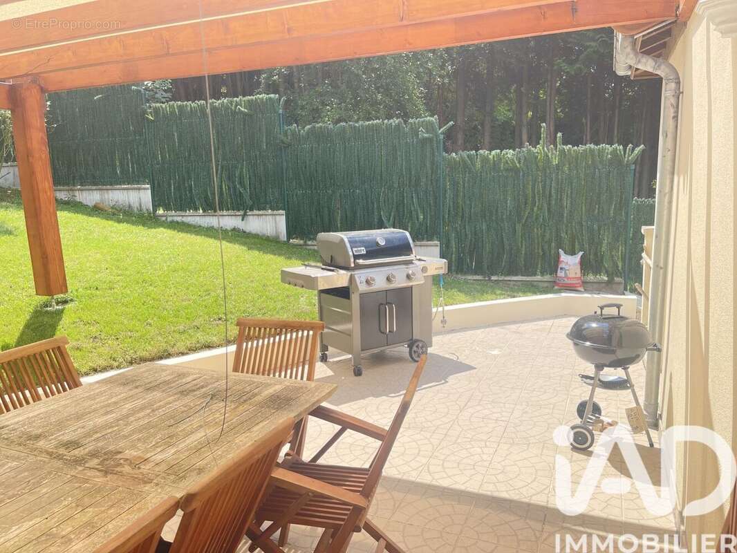 Photo 3 - Maison à LA FERTE-SOUS-JOUARRE