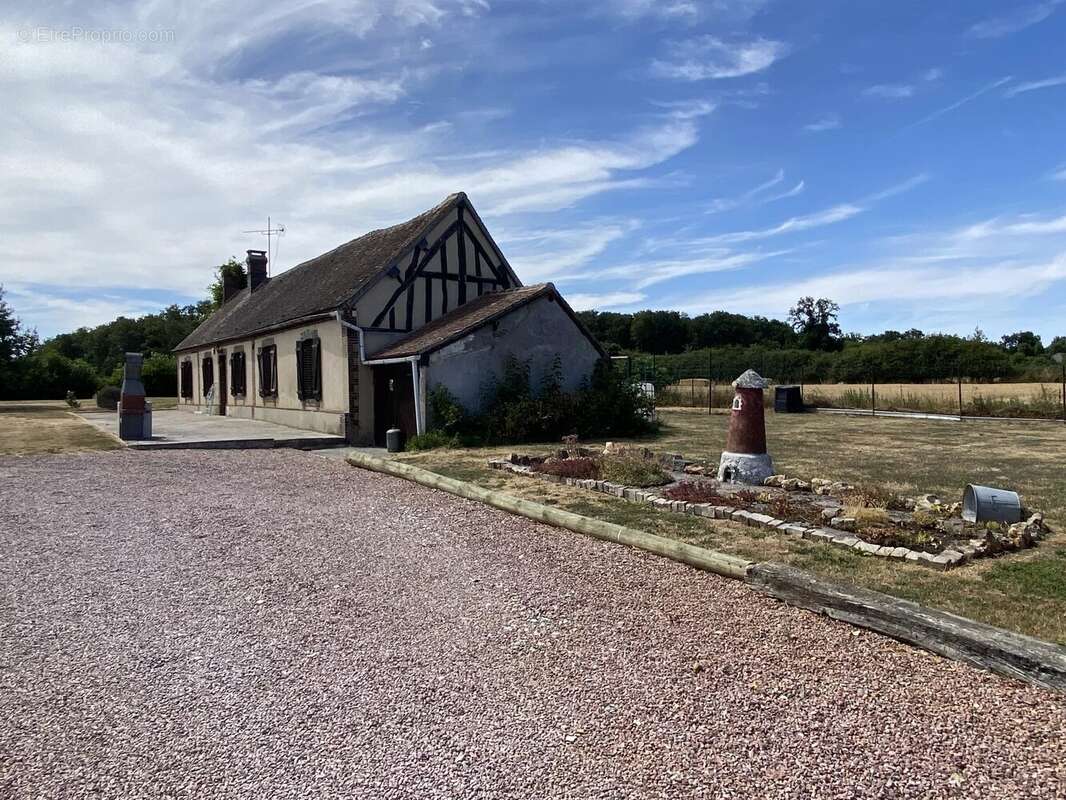 Maison à VERNEUIL-SUR-AVRE