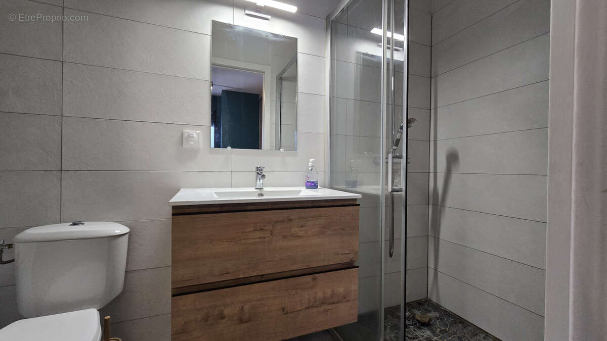 Appartement à RIVIERE-SALEE