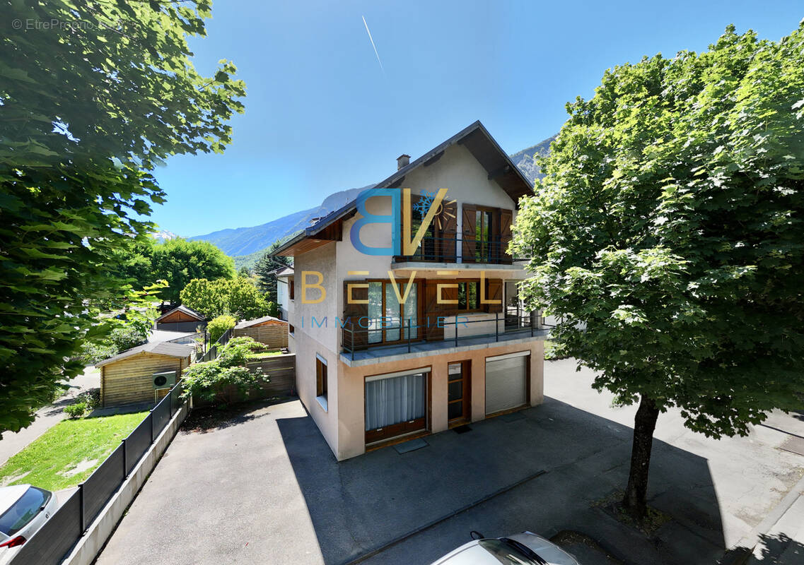 Maison à SAINT-JEAN-DE-MAURIENNE
