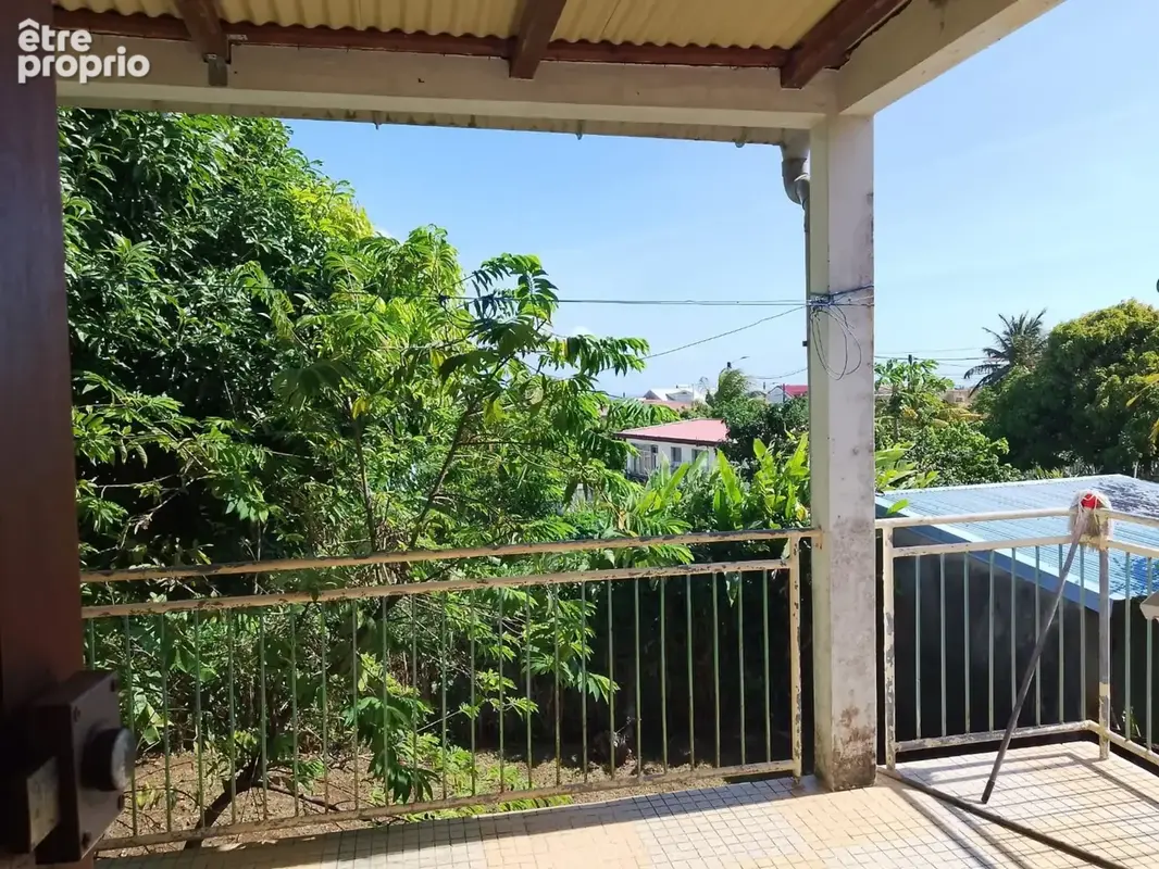 Jolie MaisonF4 avec jardin, vue mer sur la commune de Trois rivières - photo 7