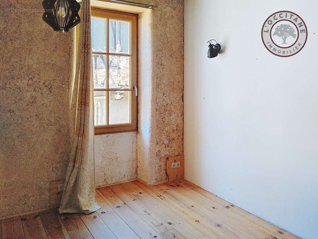 Maison à MAUVEZIN