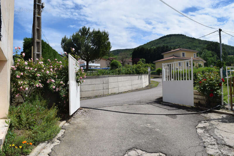 Dpt Rhône (69), à vendre AVEIZE,  Ferme, 4 chambres et nombreuses dépendances - photo 30