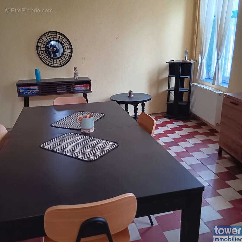 Maison à AIX-NOULETTE