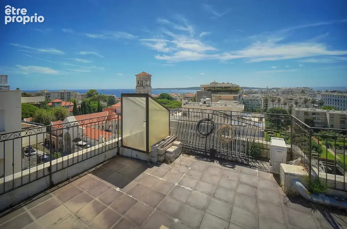 Cannes - dernier étage toit terrasse - vue mer - photo 4
