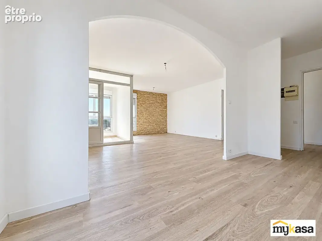 Appartement Port De Bouc 4 pièce(s) 82.71 m2 - photo 6