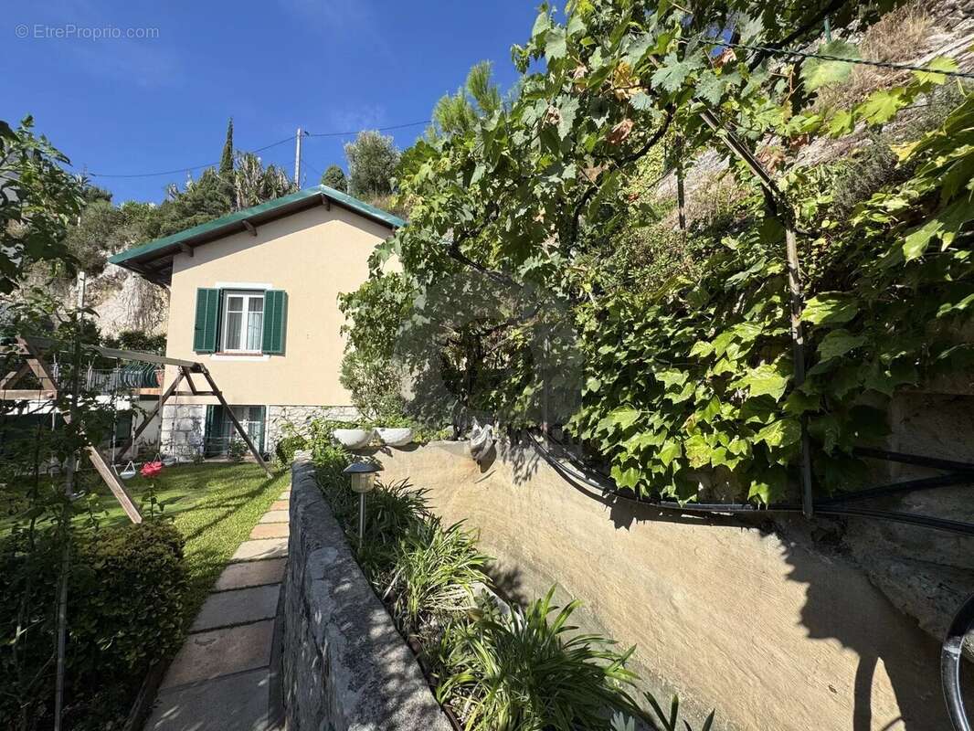 Maison à ROQUEBRUNE-CAP-MARTIN