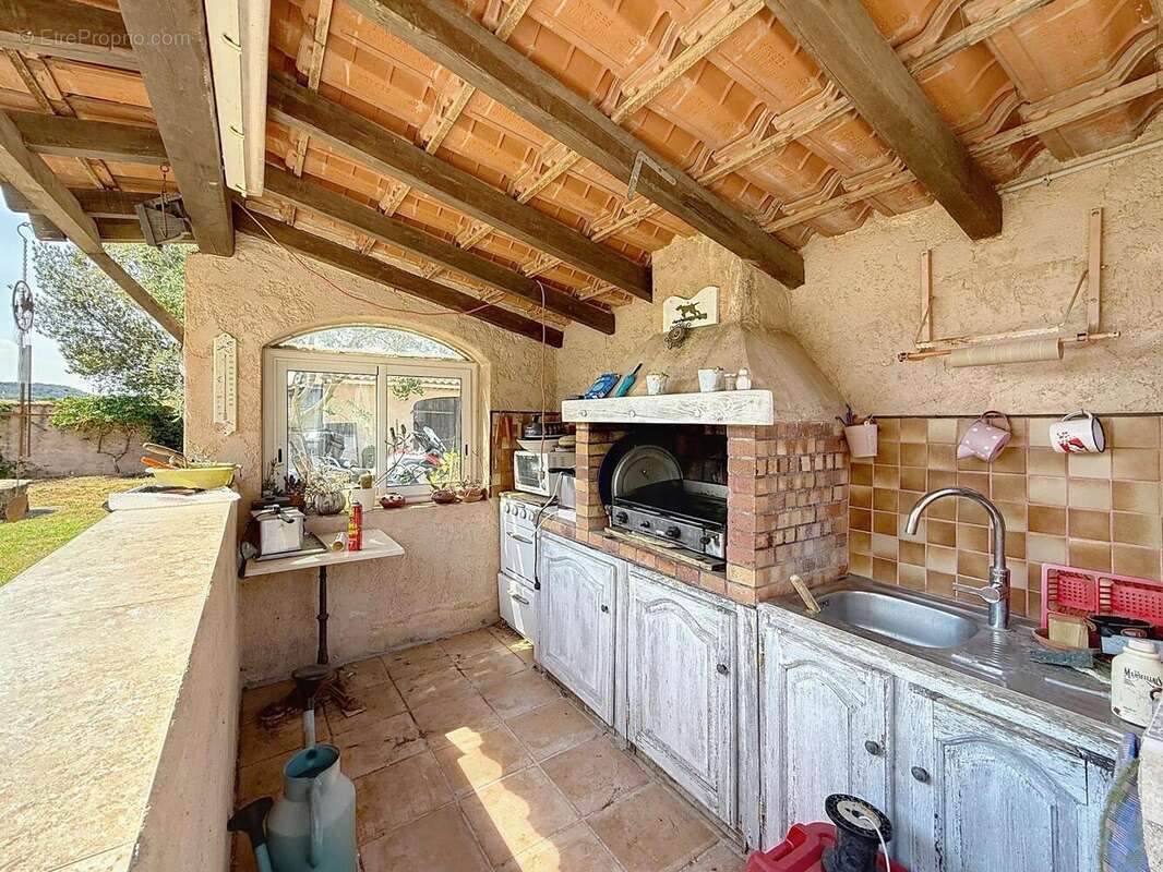 Photo 4 - Maison à LE MUY