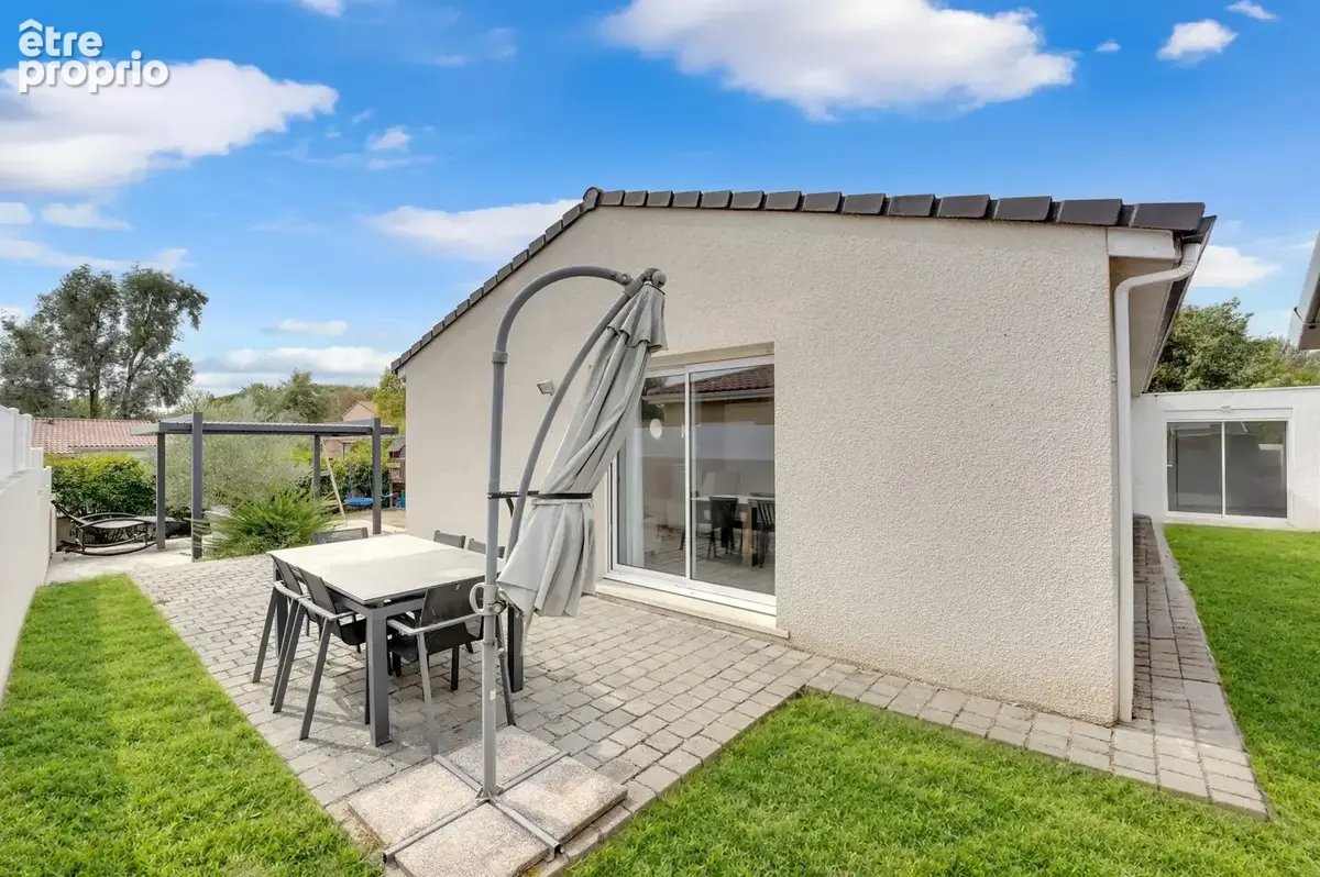 Maison 5 pièces 115 m² à vendre à La Salvetat-Saint-Gilles (31880) - photo 8