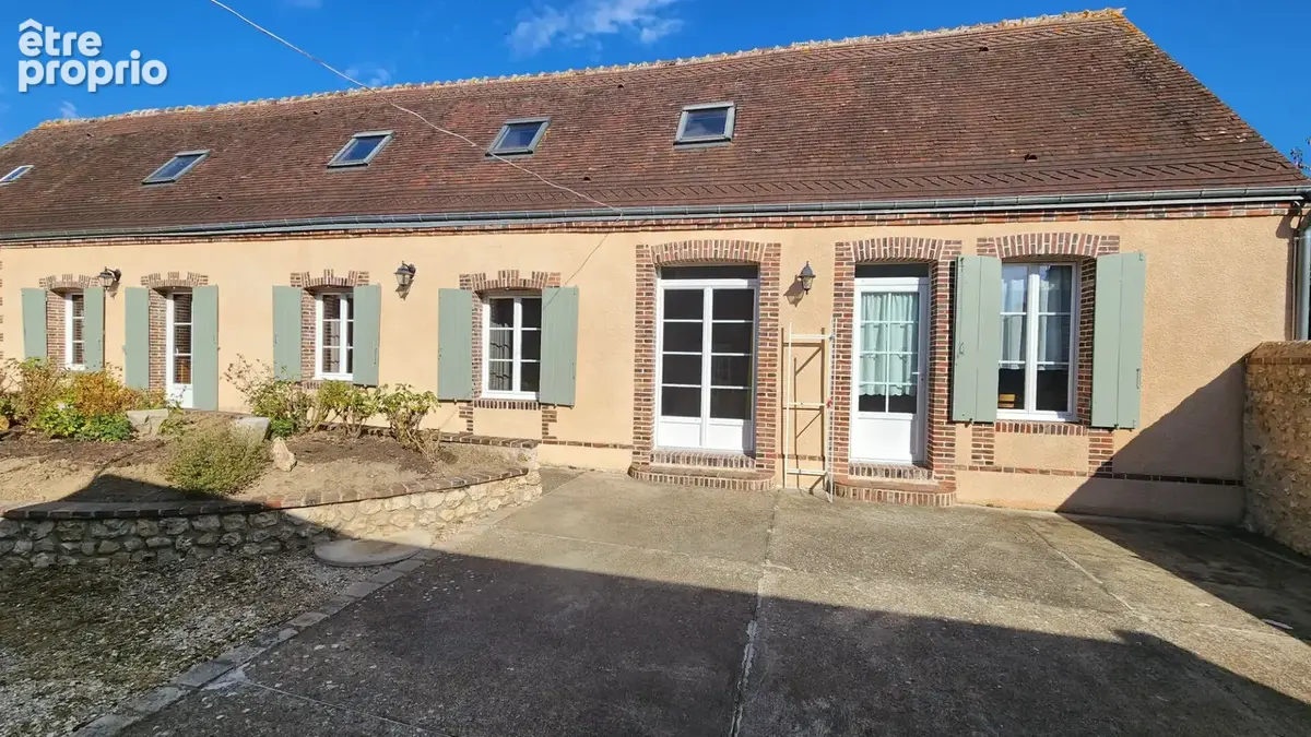 Maison ancienne renovee, centre chateauneuf avec terrain et garage - photo 5