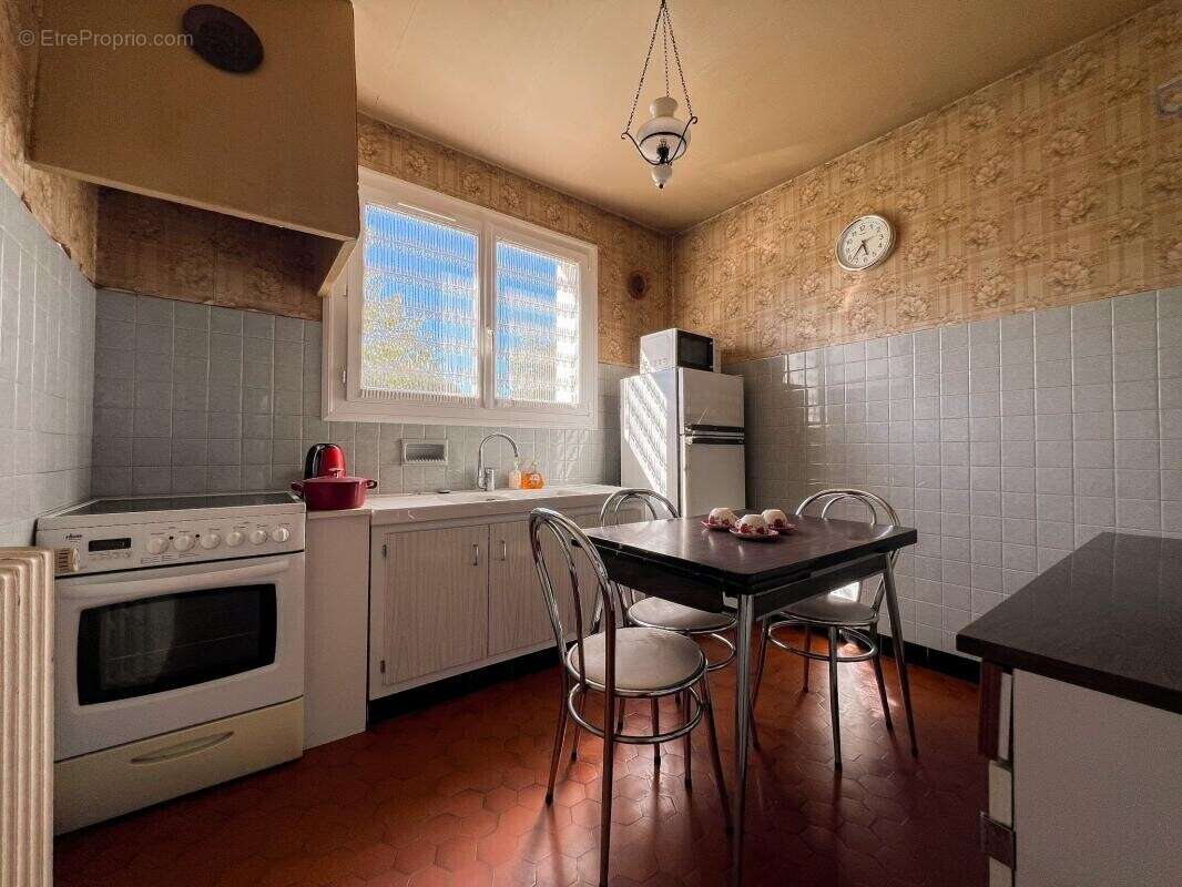 Maison à LIGUGE