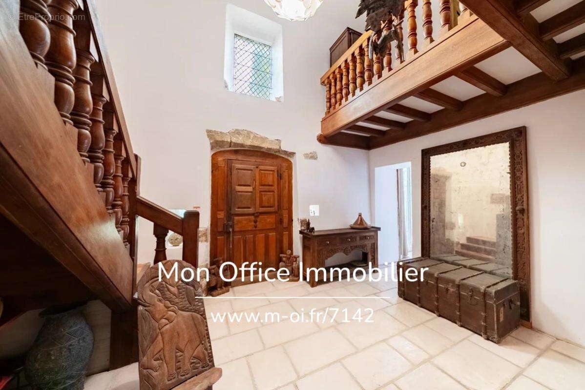 Référence : 7142-CCH - Maison 11 pièces - photo 8
