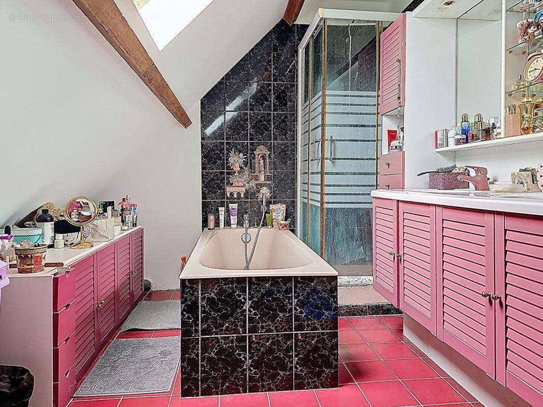 Maison à POIGNY-LA-FORET