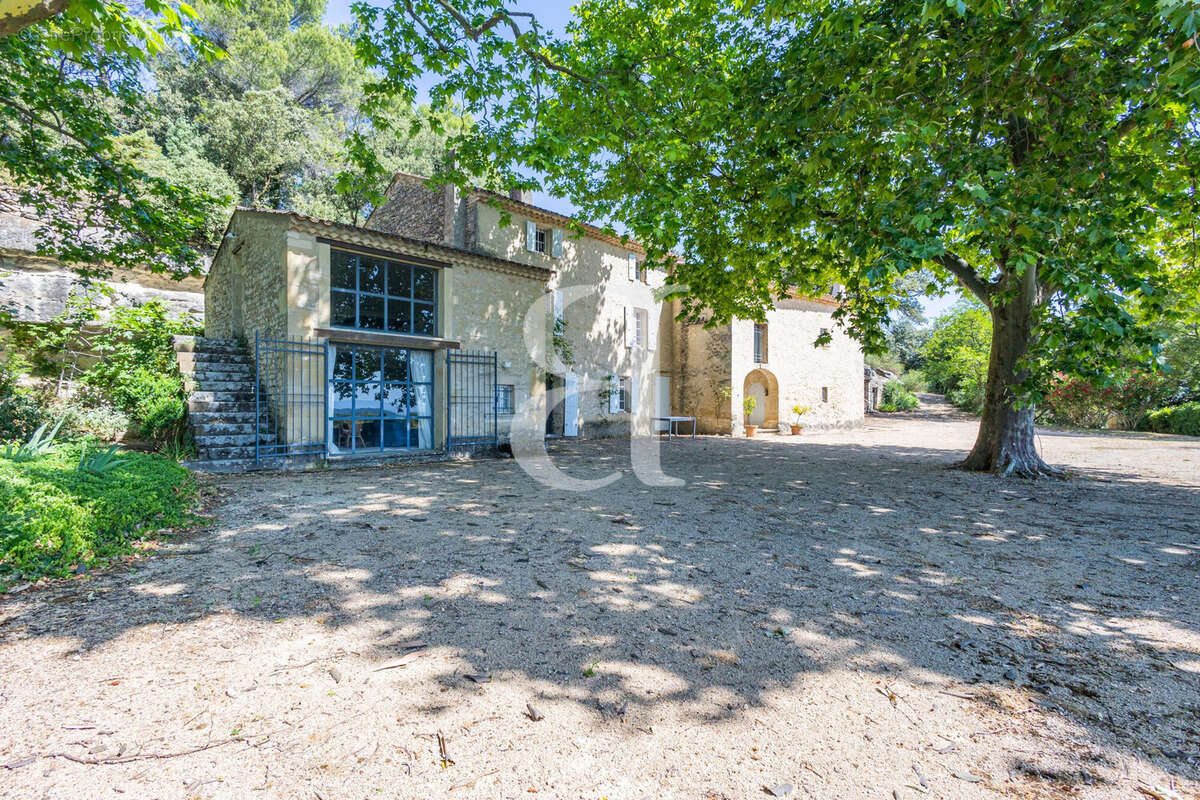 Maison à GRIGNAN