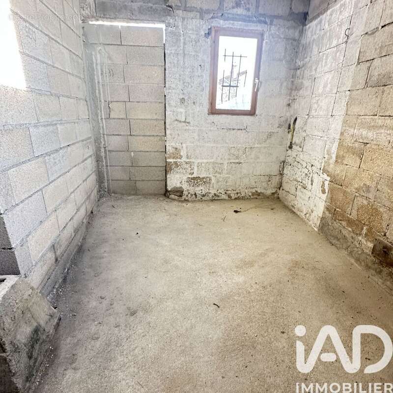 Photo 8 - Maison à JESSAINS