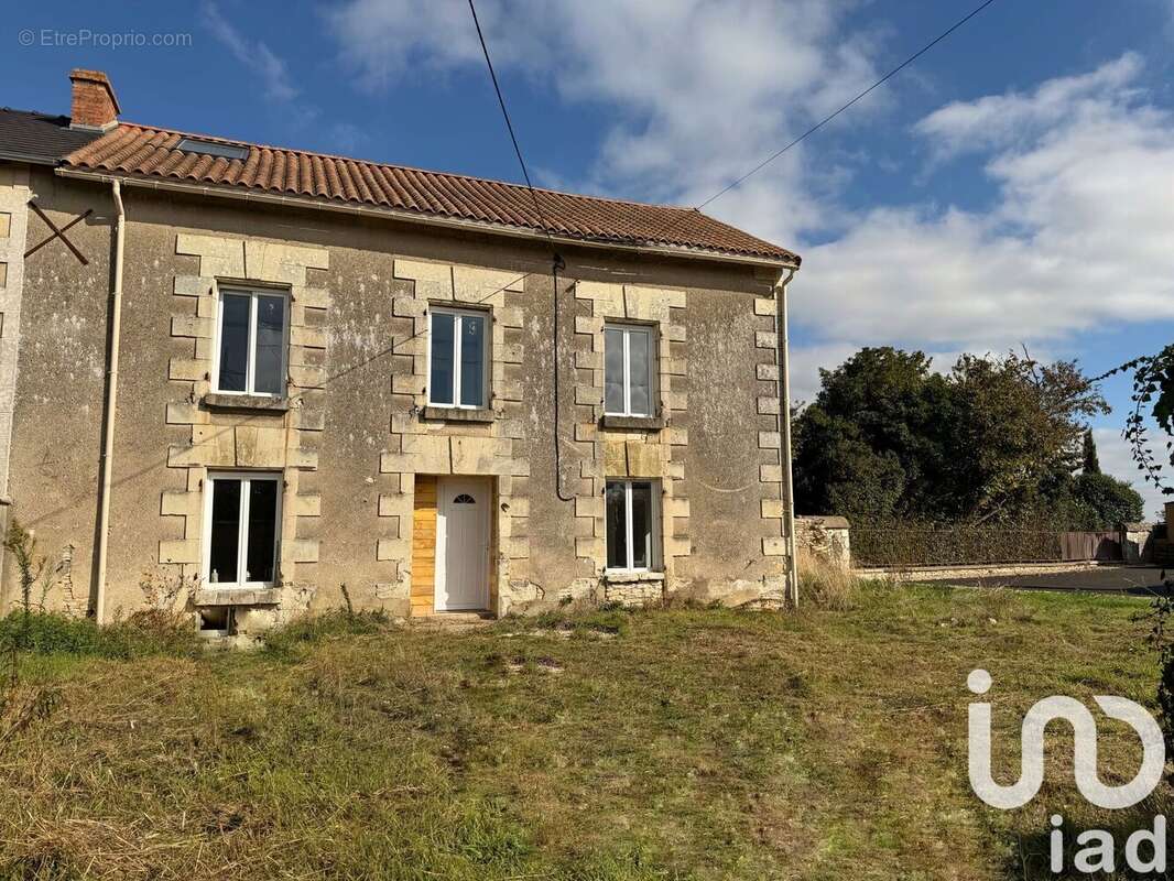 Photo 2 - Maison à SAINT-JEAN-DE-SAUVES