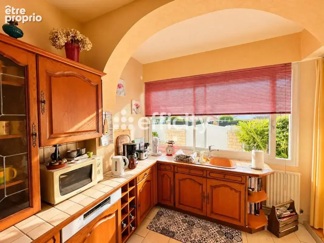 Maison 5 pièces 128 m² à vendre à Saintes (17100) - photo 8