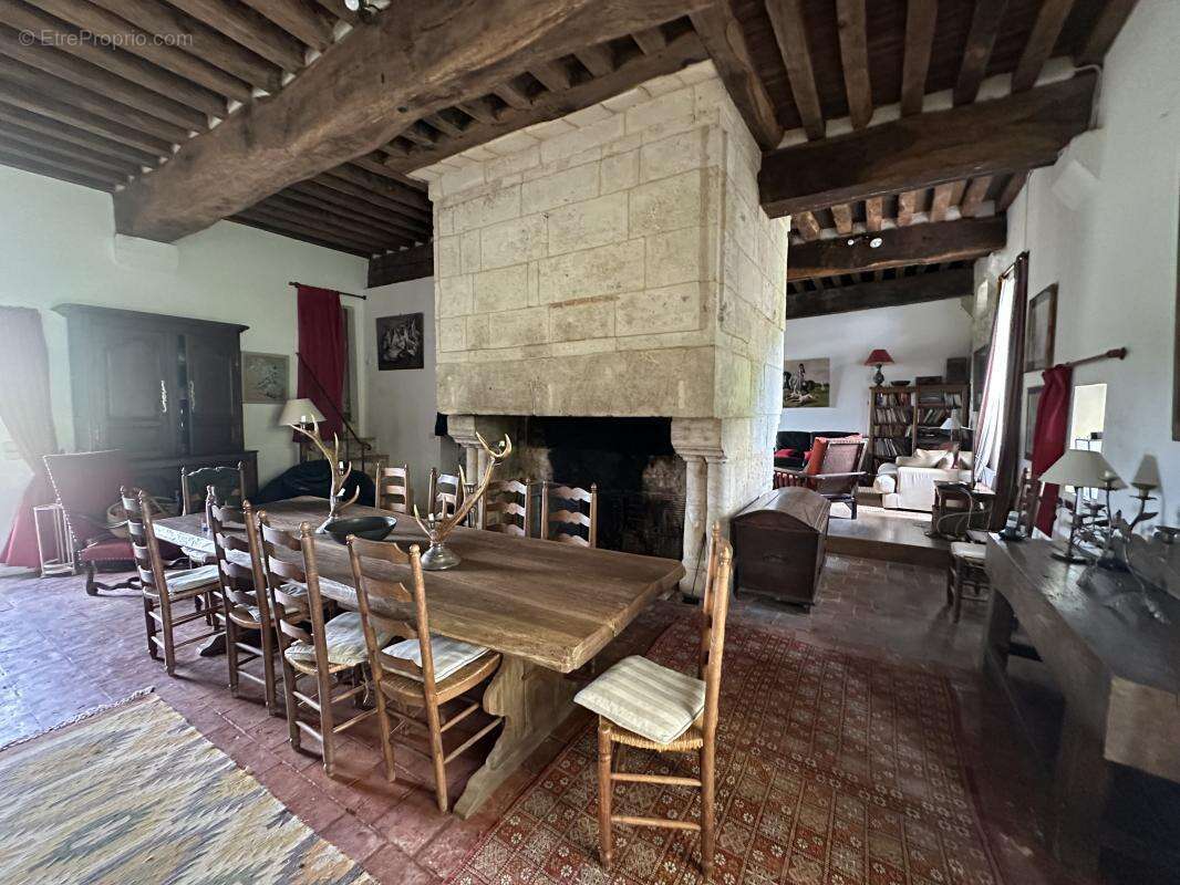 Maison à PONT-L'EVEQUE