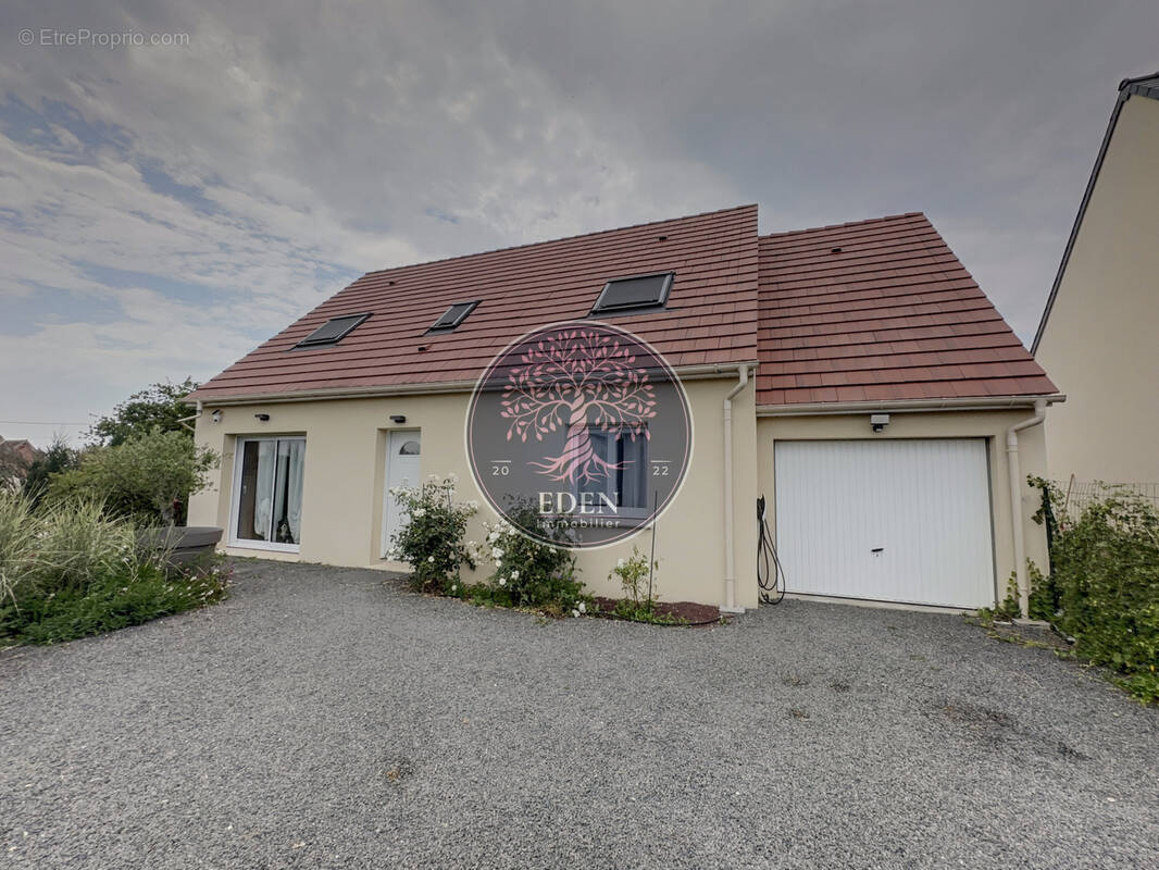 Maison à TREON