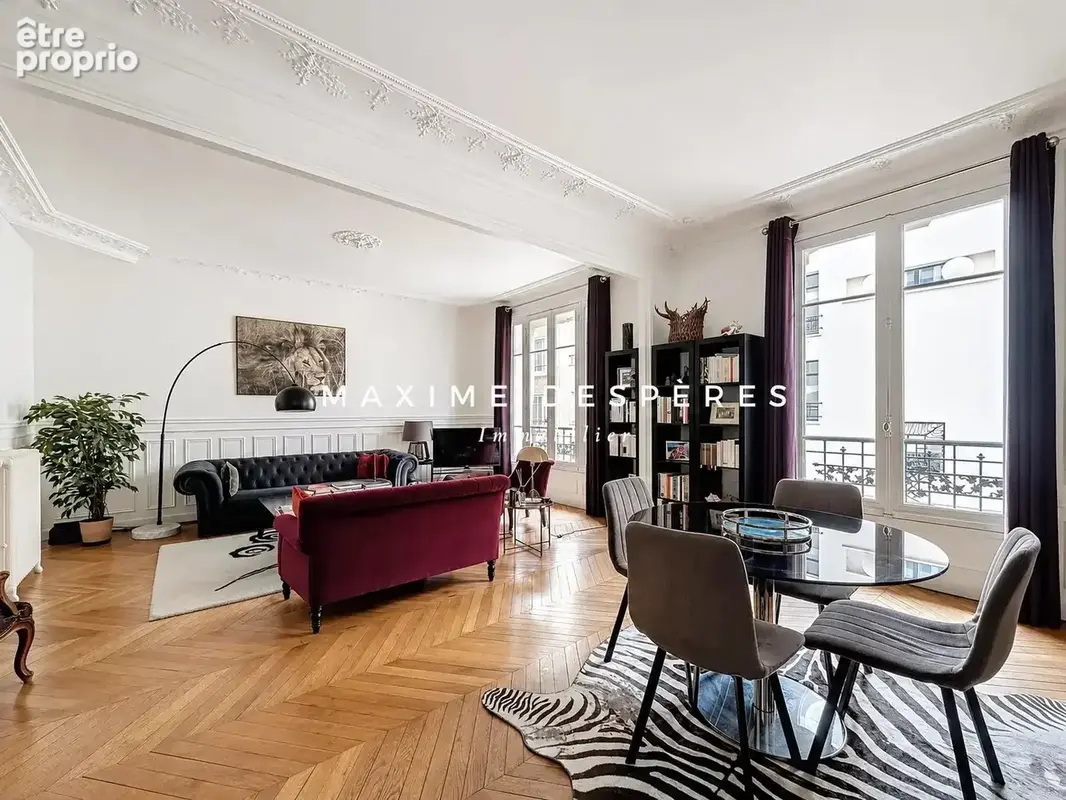 Appartement à NEUILLY-SUR-SEINE