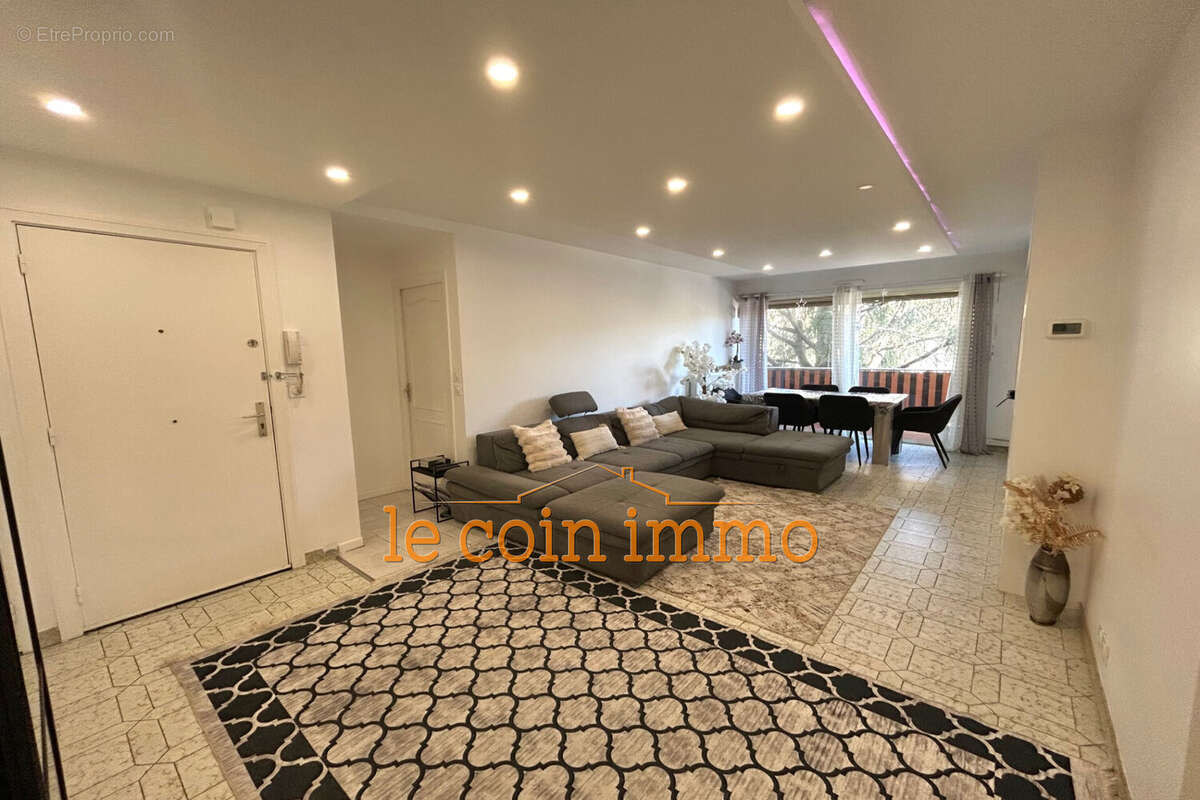 Appartement 78 m² à Antibes  - photo 4