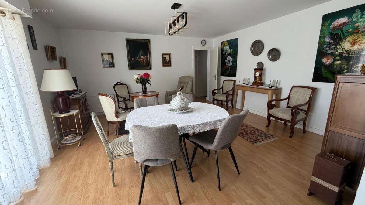 Appartement centre ville PONTIVY   de  62m² Aucuns travaux à prévoir - photo 4