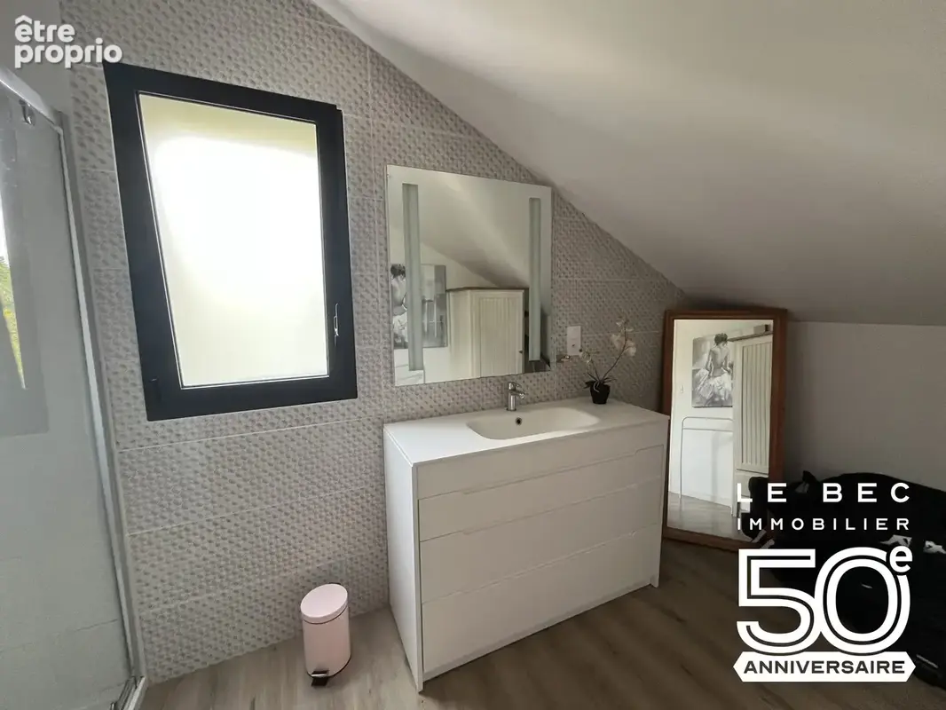 Maison 173 m² à Ploeren  - photo 9