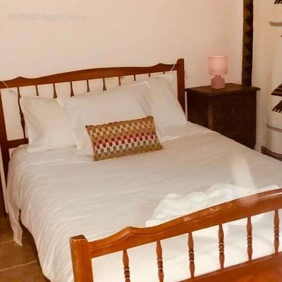 Propriété à vendre proche de Marciac: Maison 4 chambres, à finir de rénover. Cachée et isolée, on y accède par un long chemin. T - photo 16