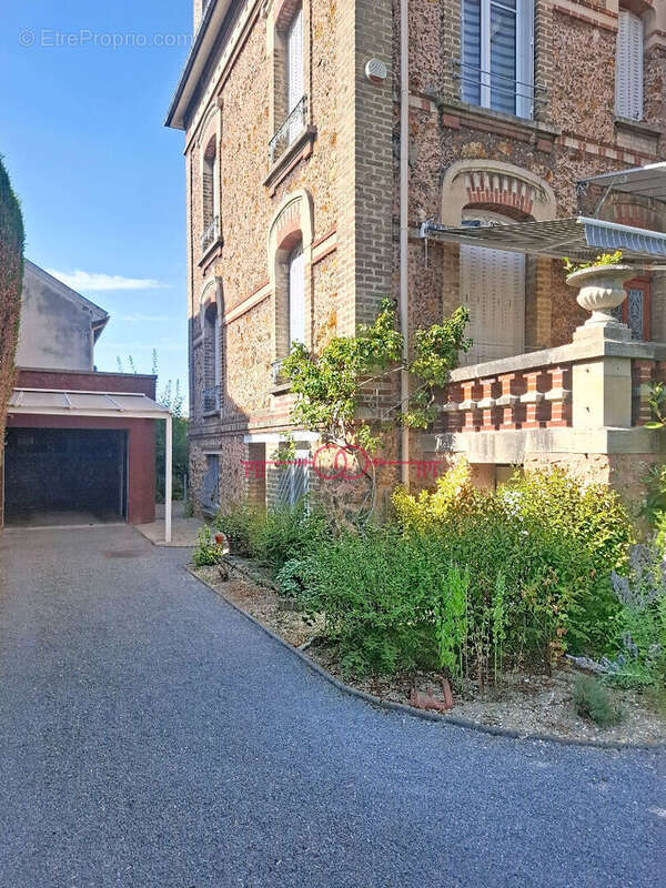 Meulière d'exception 190m² Châlons Madagascar Haut de gamme - photo 14