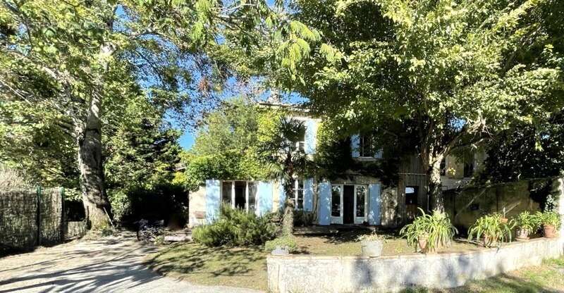 QUINSAC - belle maison de caractère en pierre de 160 m² avec vue exceptionnelle sur la rivière - photo 2