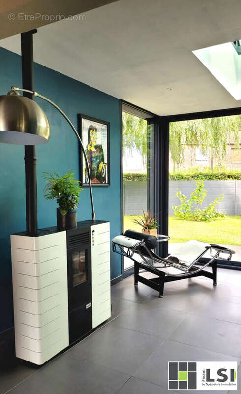 Maison 165 m² à Leval  - photo 4