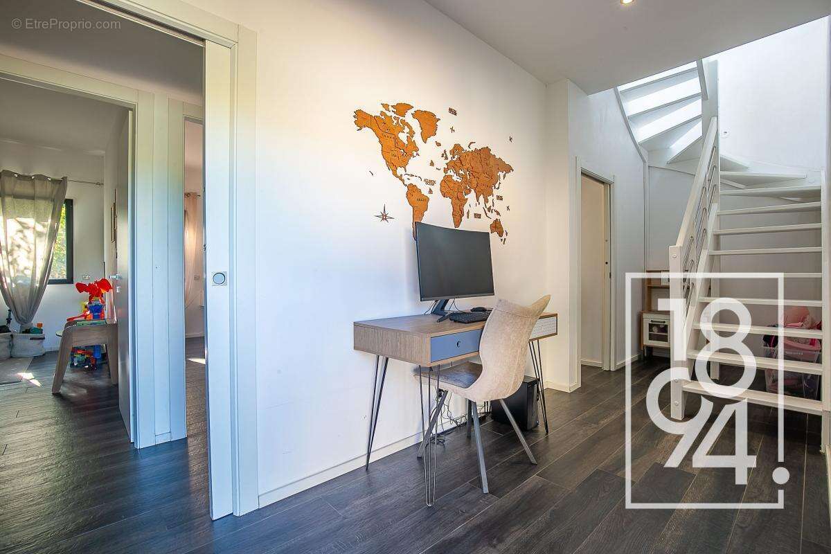 Maison à LA DESTROUSSE