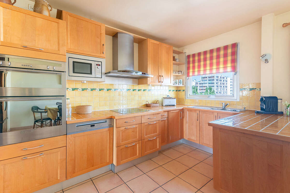 Appartement à PARIS-12E