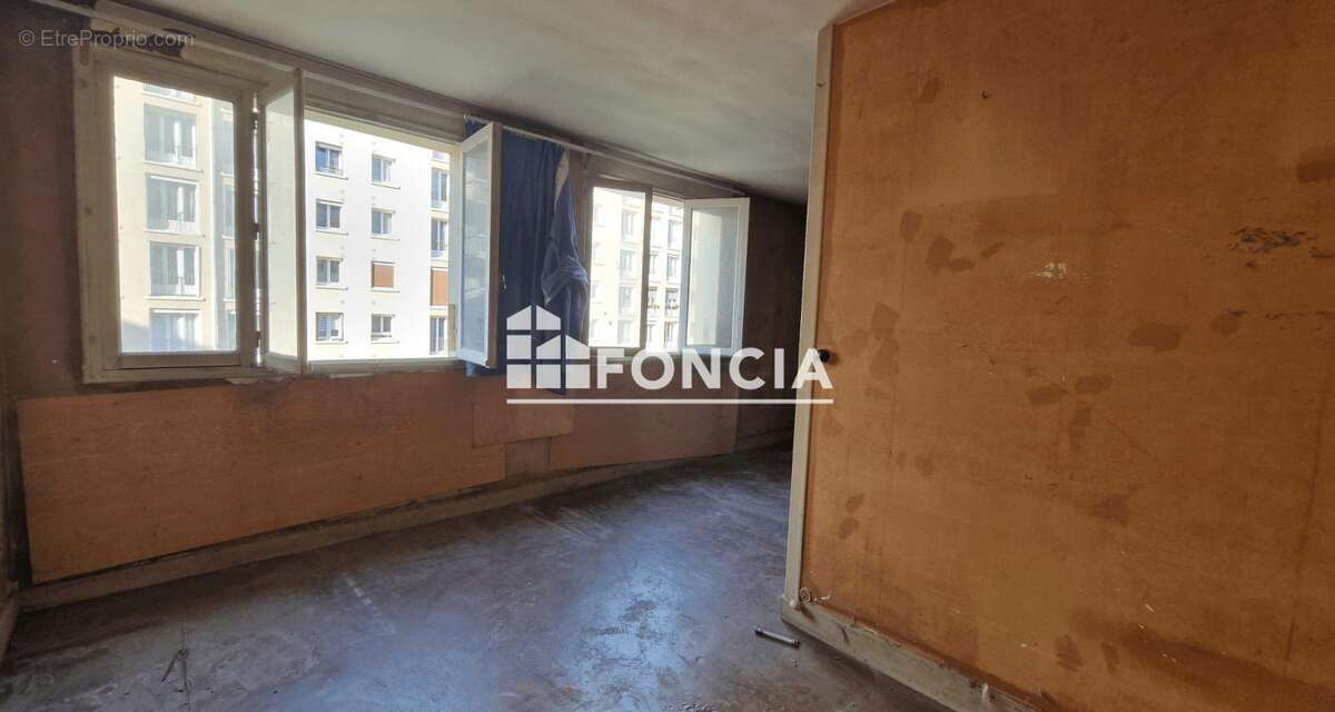 Appartement à PARIS-12E